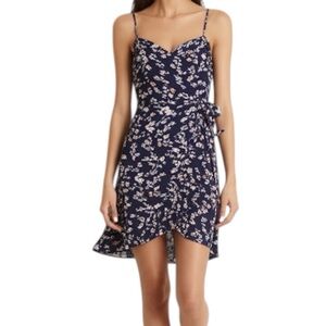 Zaful Ditzy Floral Wrap Style Tie Dress With Spaghetti Straps Size Medium